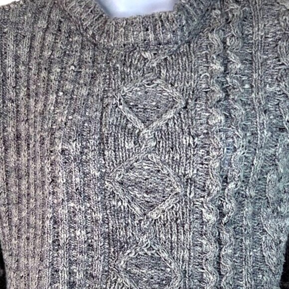 Free People Gray Chunky Cable Knit Cropped Sweater Dolman Sleeves XS - Picture 2 of 7